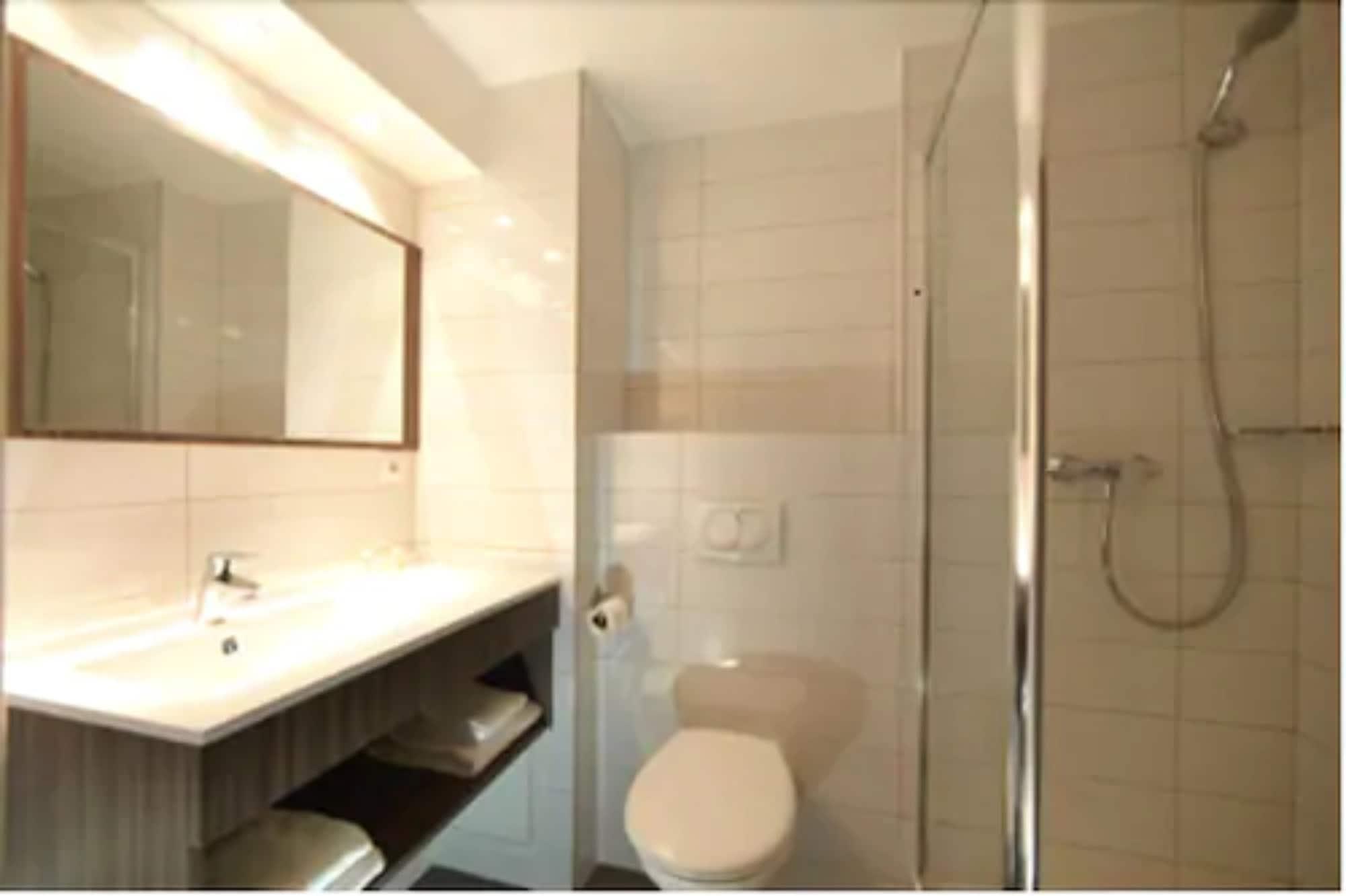 Appart'Hotel Hevea Valence  Esterno foto