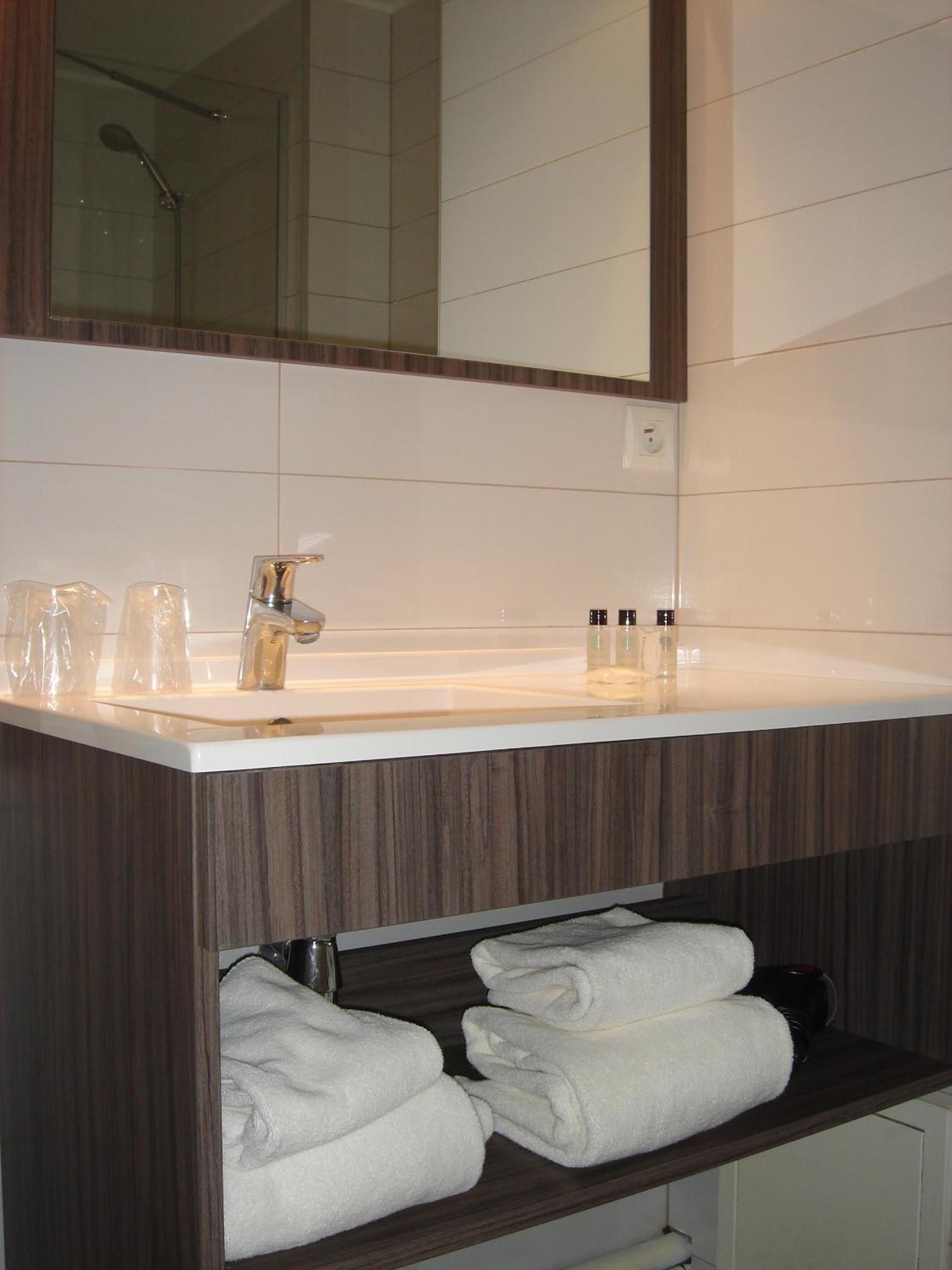 Appart'Hotel Hevea Valence  Esterno foto